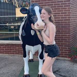 Meet your Posher, Brooke